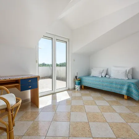 Beautiful Apartment In Porec With Kitchen Apartment