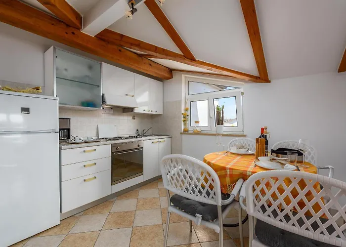 Apartman Apartment Izabela *